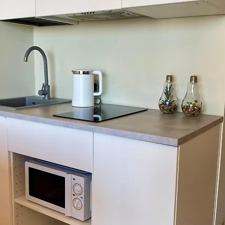 Heart With Stunning Sea & Views شقة